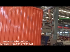 হলুদ আবদ্ধ বক্স আধা ট্রেলার, দুটি পাশের দরজা এবং পিছনের ডাবল দরজা, ধারণক্ষমতা ৩০-৫০ টন